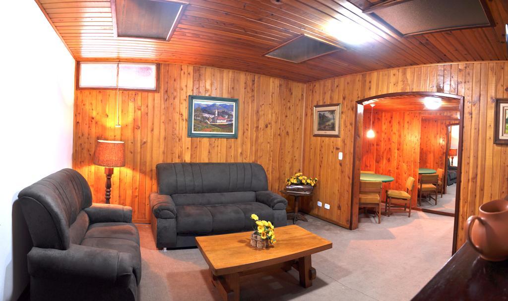 Hotel Vila Regina Campos do Jordão Kültér fotó