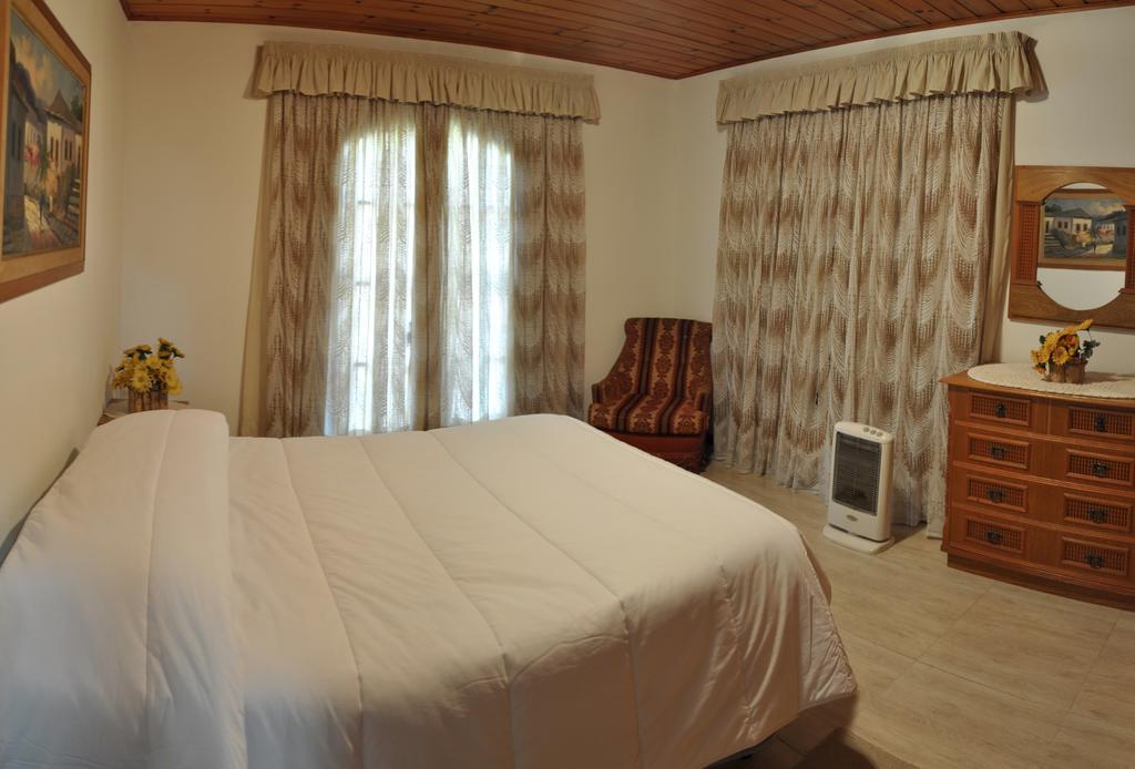 Hotel Vila Regina Campos do Jordão Kültér fotó