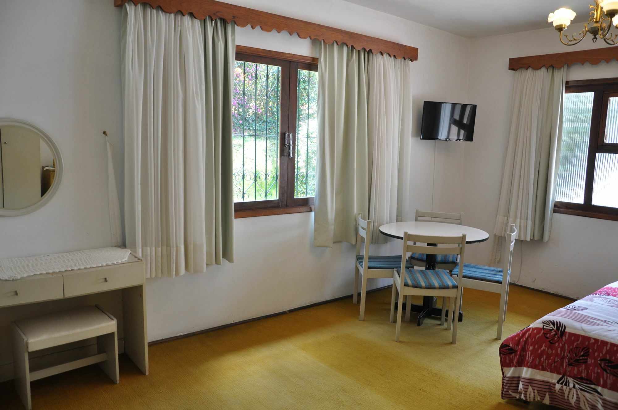 Hotel Vila Regina Campos do Jordão Kültér fotó